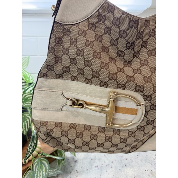 GUCCI Horsebit Beige Ivory Gold Hardware GG Canvas 137386 Shoulder Bag Ladies - Picture 2 of 11
